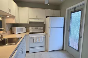 5071 W Oakland Park Blvd, Lauderdale Lakes, FL 33313 - Photo 3