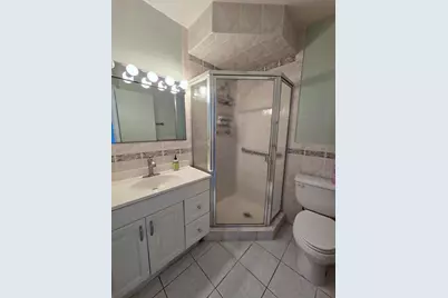 5071 W Oakland Park Boulevard #109, Lauderdale Lakes, FL 33313 - Photo 17
