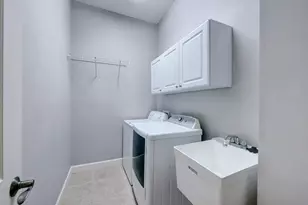 833 SW Vineland Ct, Port Saint Lucie, FL 34986 - Photo 29