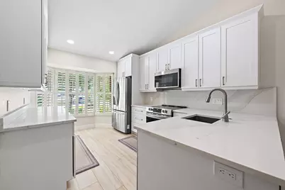 11139 SE Sea Pines Circle, Hobe Sound, FL 33455 - Photo 5