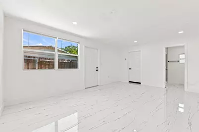 2801 NE 8th Terrace, Pompano Beach, FL 33064 - Photo 9