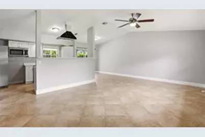 827 NW 87th Avenue, Coral Springs, FL 33071 - Photo 3