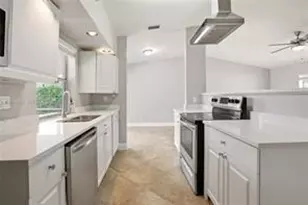 827 NW 87th Ave, Coral Springs, FL 33071 - Photo 7