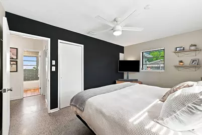 496 NW 47th Court, Oakland Park, FL 33309 - Photo 13