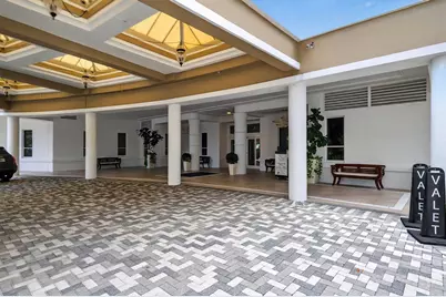 701 Brickell Key Boulevard #1604, Miami, FL 33131 - Photo 5
