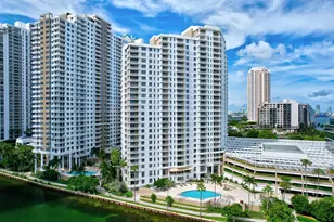 701 Brickell Key Blvd, Miami, FL 33131 - Photo 3