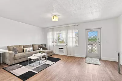 143 Cambridge F, West Palm Beach, FL 33417 - Photo 5
