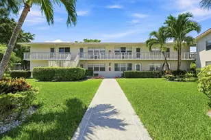 143 Cambridge F, West Palm Beach, FL 33417 - Photo 1