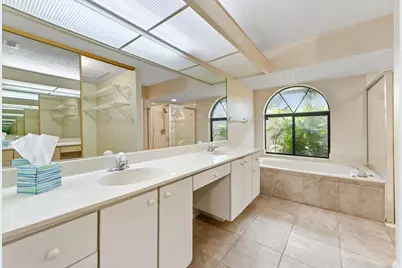2525 SW Grotto Circle, Port Saint Lucie, FL 34953 - Photo 15