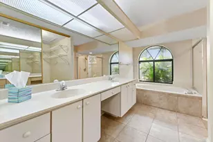2525 SW Grotto Cir, Port Saint Lucie, FL 34953 - Photo 15