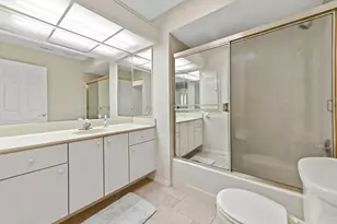 2525 SW Grotto Cir, Port Saint Lucie, FL 34953 - Photo 21