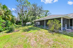 2525 SW Grotto Cir, Port Saint Lucie, FL 34953 - Photo 29