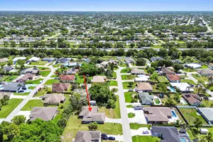 2525 SW Grotto Cir, Port Saint Lucie, FL 34953 - Photo 33