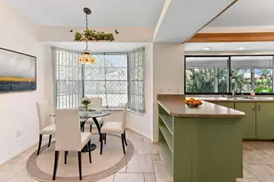 2525 SW Grotto Cir, Port Saint Lucie, FL 34953 - Photo 11