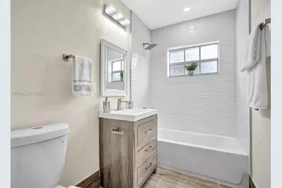 221 NW 51st Street, Fort Lauderdale, FL 33309 - Photo 15