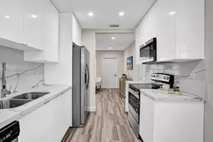 221 NW 51st St, Fort Lauderdale, FL 33309 - Photo 9