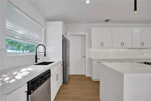 2206 SE 14th St, Pompano Beach, FL 33062 - Photo 13