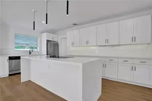 2206 SE 14th St, Pompano Beach, FL 33062 - Photo 11