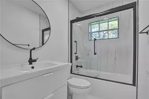 2206 SE 14th St, Pompano Beach, FL 33062 - Photo 19