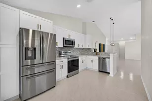 101 Sabal Palm Ln, Palm Beach Gardens, FL 33418 - Photo 15