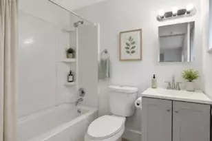 5168 NE 6th Ave, Oakland Park, FL 33334 - Photo 11