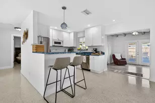 1123 SE 2nd Ave, Deerfield Beach, FL 33441 - Photo 7