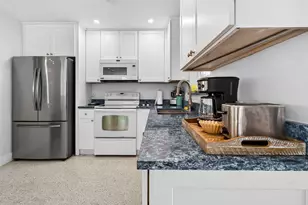 1123 SE 2nd Ave, Deerfield Beach, FL 33441 - Photo 37