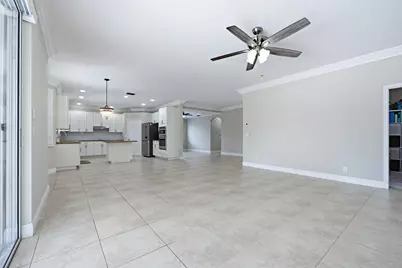 15562 Cypress Park Drive, Wellington, FL 33414 - Photo 5