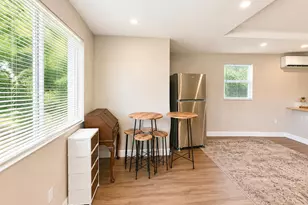 898 SE 2nd Pl, Deerfield Beach, FL 33441 - Photo 5