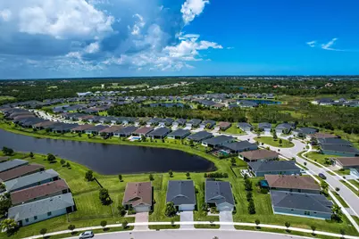 977 SE Crosswood Way, Port Saint Lucie, FL 34984 - Photo 33