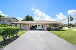 263 SE 8th Terrace, Deerfield Beach, FL 33441 - Photo 1