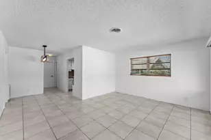 263 SE 8th Terrace, Deerfield Beach, FL 33441 - Photo 9