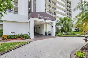 1266 S Military Trail, Deerfield Beach, FL 33442 - Photo 29
