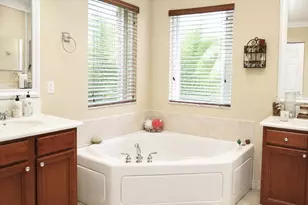 3800 E Hibiscus St, Weston, FL 33332 - Photo 23