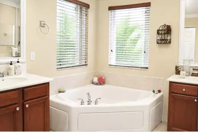 3800 E Hibiscus Street, Weston, FL 33332 - Photo 23