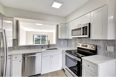 14360 Strathmore Lane #204, Delray Beach, FL 33446 - Photo 5