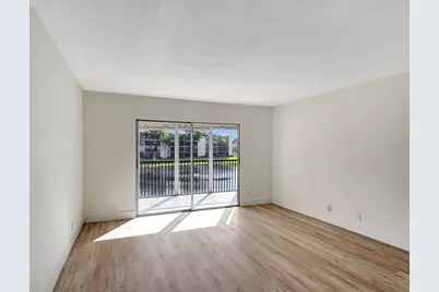 14360 Strathmore Lane #204, Delray Beach, FL 33446 - Photo 9
