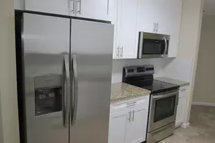 1517 Woodbridge Lakes Cir, West Palm Beach, FL 33406 - Photo 5
