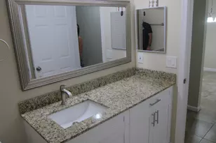 1517 Woodbridge Lakes Cir, West Palm Beach, FL 33406 - Photo 11