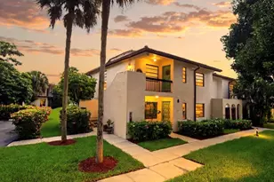 21785 Cypress Dr, Boca Raton, FL 33433 - Photo 1