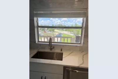 9300 Sunrise Lakes Boulevard #303, Sunrise, FL 33322 - Photo 17
