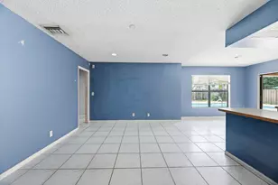 13581 Columbine Ave, Wellington, FL 33414 - Photo 11