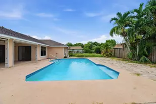 13581 Columbine Ave, Wellington, FL 33414 - Photo 35