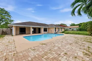 13581 Columbine Ave, Wellington, FL 33414 - Photo 37