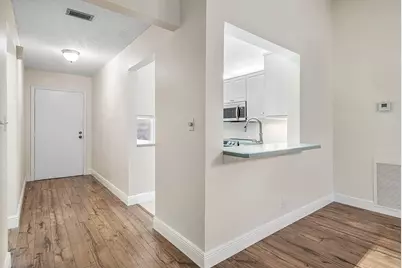 241 Del Rio Boulevard, Boca Raton, FL 33432 - Photo 5