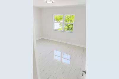 300 NW 17th Avenue, Pompano Beach, FL 33069 - Photo 15