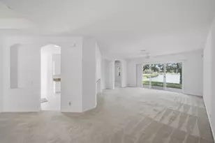 381 NW Sheffield Cir, Port Saint Lucie, FL 34983 - Photo 5