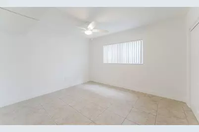 601 SW 2nd Avenue, Boca Raton, FL 33432 - Photo 17