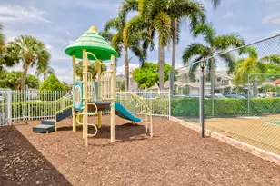 2260 Discovery Cir W, Deerfield Beach, FL 33442 - Photo 43