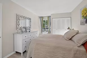 2260 Discovery Cir W, Deerfield Beach, FL 33442 - Photo 27